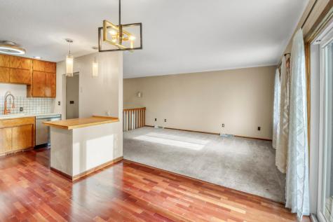 38 Fremont Drive S Fargo ND 58103