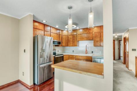 38 Fremont Drive S Fargo ND 58103