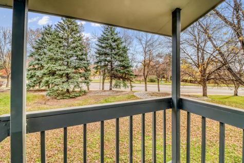 38 Fremont Drive S Fargo ND 58103