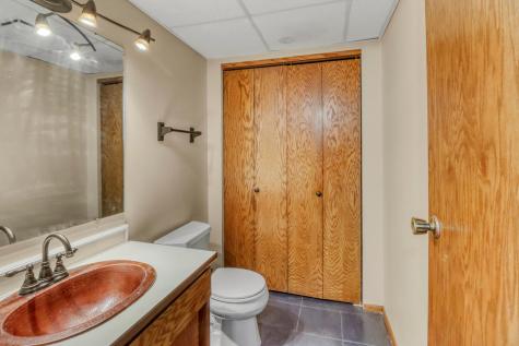 38 Fremont Drive S Fargo ND 58103