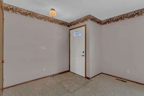 1308 27th Street NW Willmar MN 56201