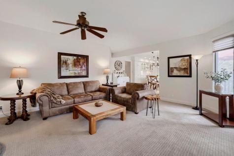 1085 Oak Circle Wayzata MN 55391