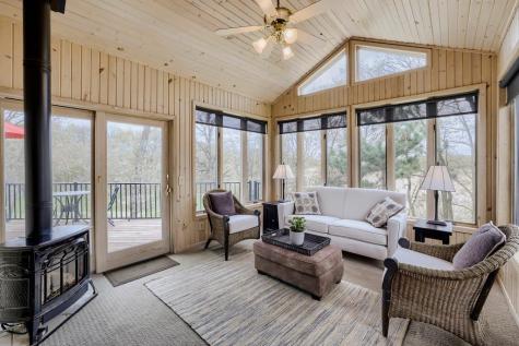1085 Oak Circle Wayzata MN 55391