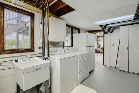 1085 Oak Circle Wayzata MN 55391