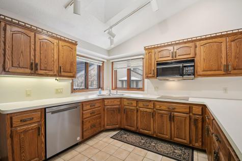 3690 Widgeon Way Eagan MN 55123