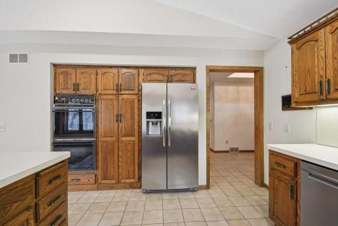 3690 Widgeon Way Eagan MN 55123