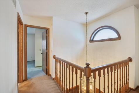 3690 Widgeon Way Eagan MN 55123