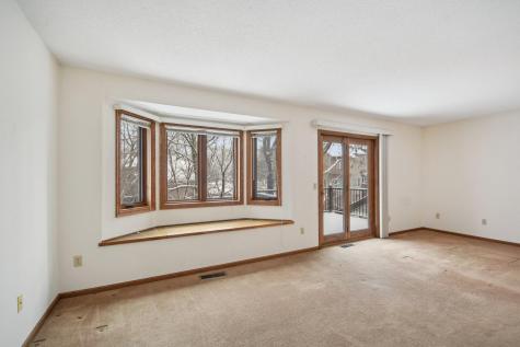 3690 Widgeon Way Eagan MN 55123