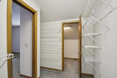 3690 Widgeon Way Eagan MN 55123