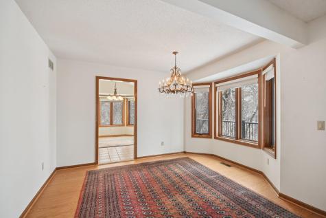 3690 Widgeon Way Eagan MN 55123