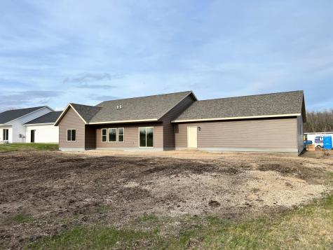 1710 Summer Lane NE Alexandria MN 56308