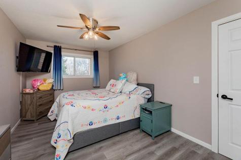 715 32nd Avenue N Fargo ND 58102
