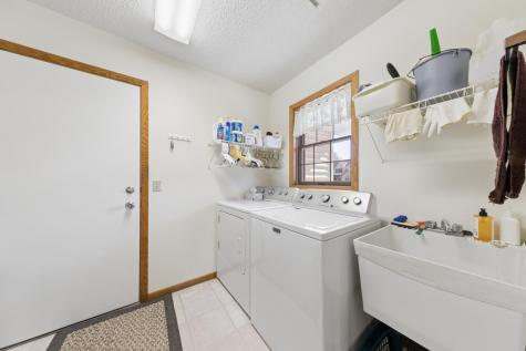7312 Parkview Drive Mounds View MN 55112
