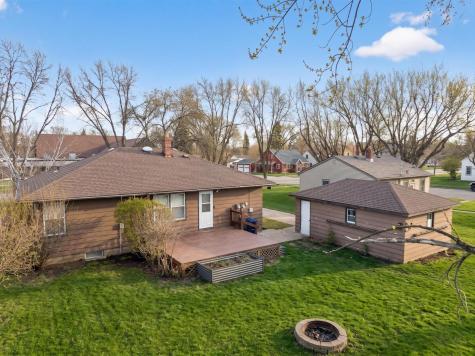 707 W Alcott Avenue Fergus Falls MN 56537