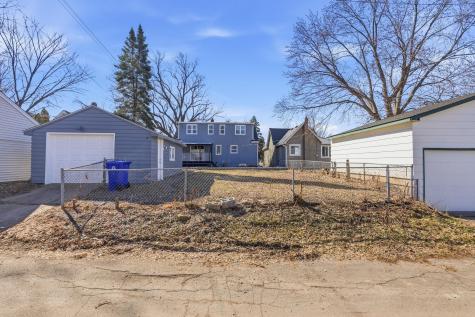 1031 Burgess Street Saint Paul MN 55103