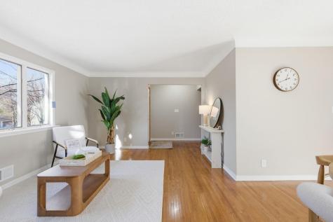 1031 Burgess Street Saint Paul MN 55103