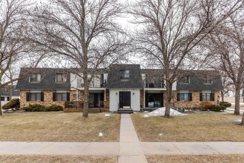 2401 Demores Drive S Fargo ND 58103