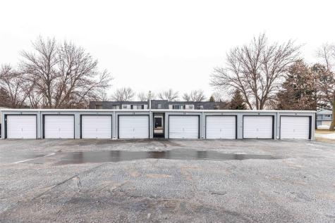 2401 Demores Drive S Fargo ND 58103