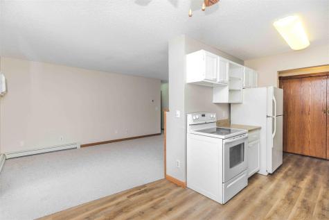2401 Demores Drive S Fargo ND 58103