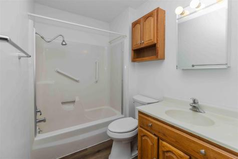 2401 Demores Drive S Fargo ND 58103
