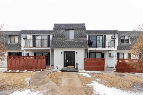 2401 Demores Drive S Fargo ND 58103