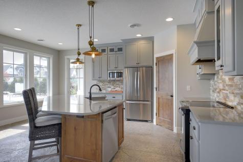 16395 56th Avenue N Plymouth MN 55446