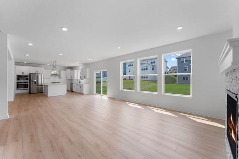 1836 Royal Boulevard N Lake Elmo MN 55042