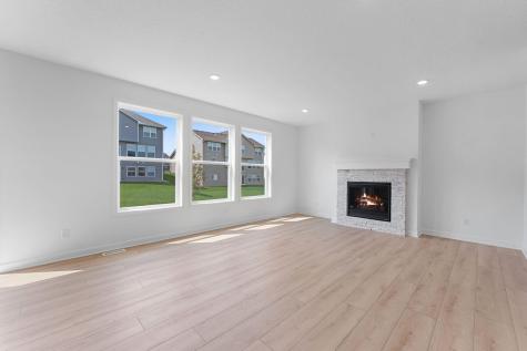 1836 Royal Boulevard N Lake Elmo MN 55042