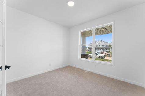 1836 Royal Boulevard N Lake Elmo MN 55042