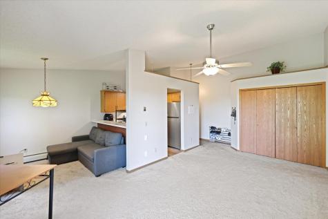 14831 Endicott Way Apple Valley MN 55124
