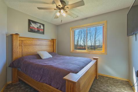 1007 Bluestem Lane Lester Prairie MN 55354