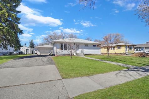 706 26 Street N Fargo ND 58102