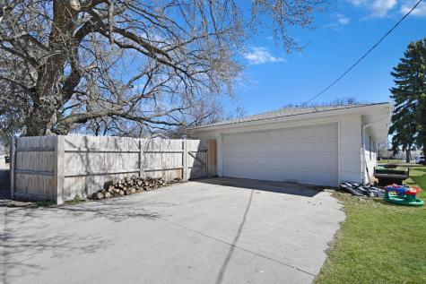 706 26 Street N Fargo ND 58102