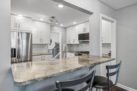 8910 23rd Avenue N Golden Valley MN 55427