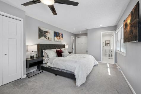 8910 23rd Avenue N Golden Valley MN 55427