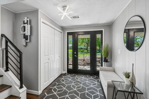 8910 23rd Avenue N Golden Valley MN 55427