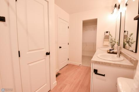 2420 38 Avenue S Moorhead MN 56560