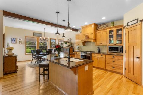 2314 Fieldstone Curve Woodbury MN 55129