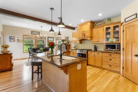 2314 Fieldstone Curve Woodbury MN 55129