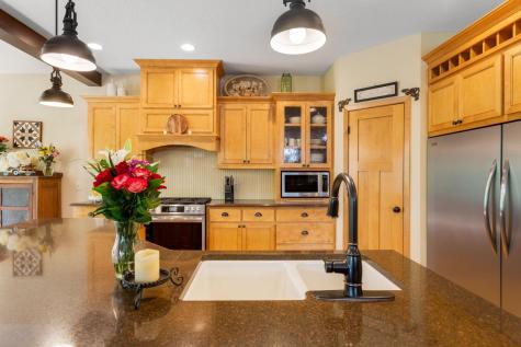 2314 Fieldstone Curve Woodbury MN 55129