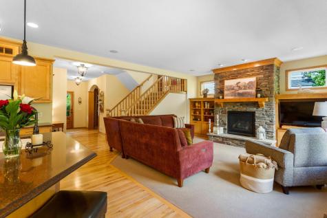 2314 Fieldstone Curve Woodbury MN 55129