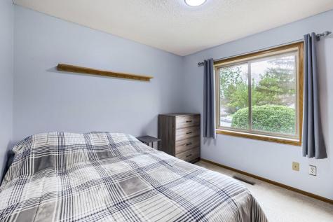 14696 Hummingbird Street NW Andover MN 55304