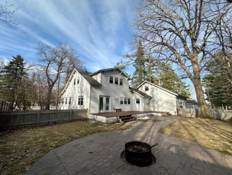 209 Park Avenue W Hackensack MN 56452
