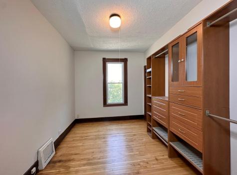 418 Belvidere Street E Saint Paul MN 55107