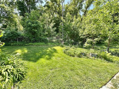 418 Belvidere Street E Saint Paul MN 55107