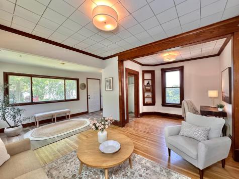 418 Belvidere Street E Saint Paul MN 55107