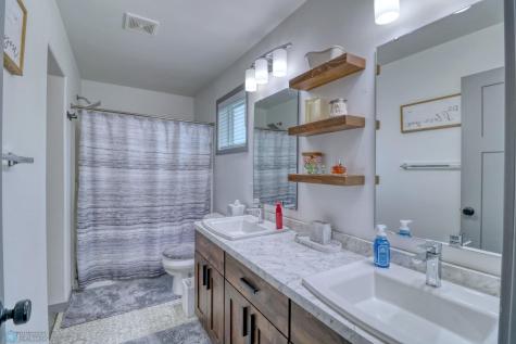 929 Albert Drive W West Fargo ND 58078