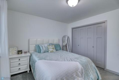 929 Albert Drive W West Fargo ND 58078