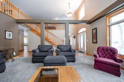 1082 W Lake Drive Detroit Lakes MN 56501