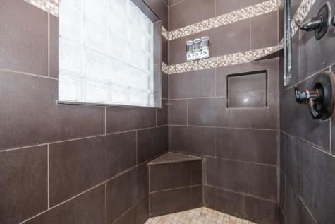 1082 W Lake Drive Detroit Lakes MN 56501